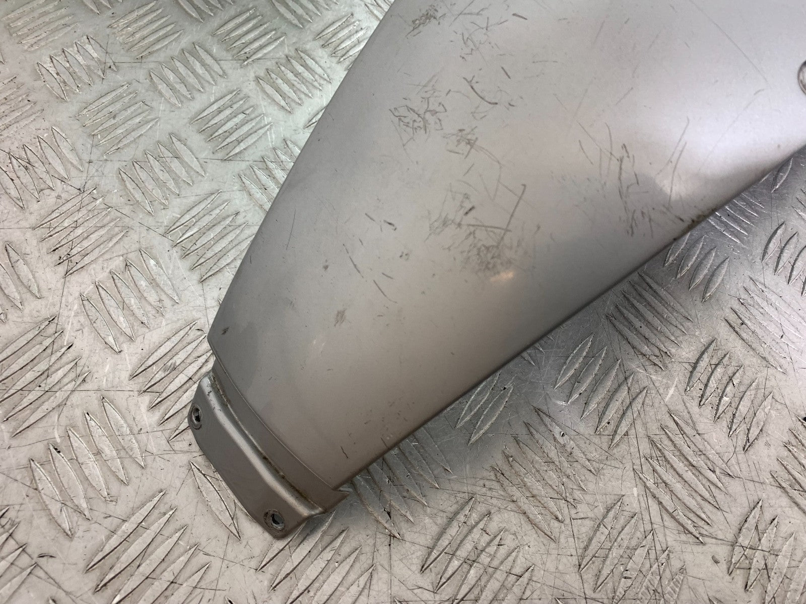 BMW F800 GT CENTER TANK PANEL  YEAR 2013-2017 (CMB1248)