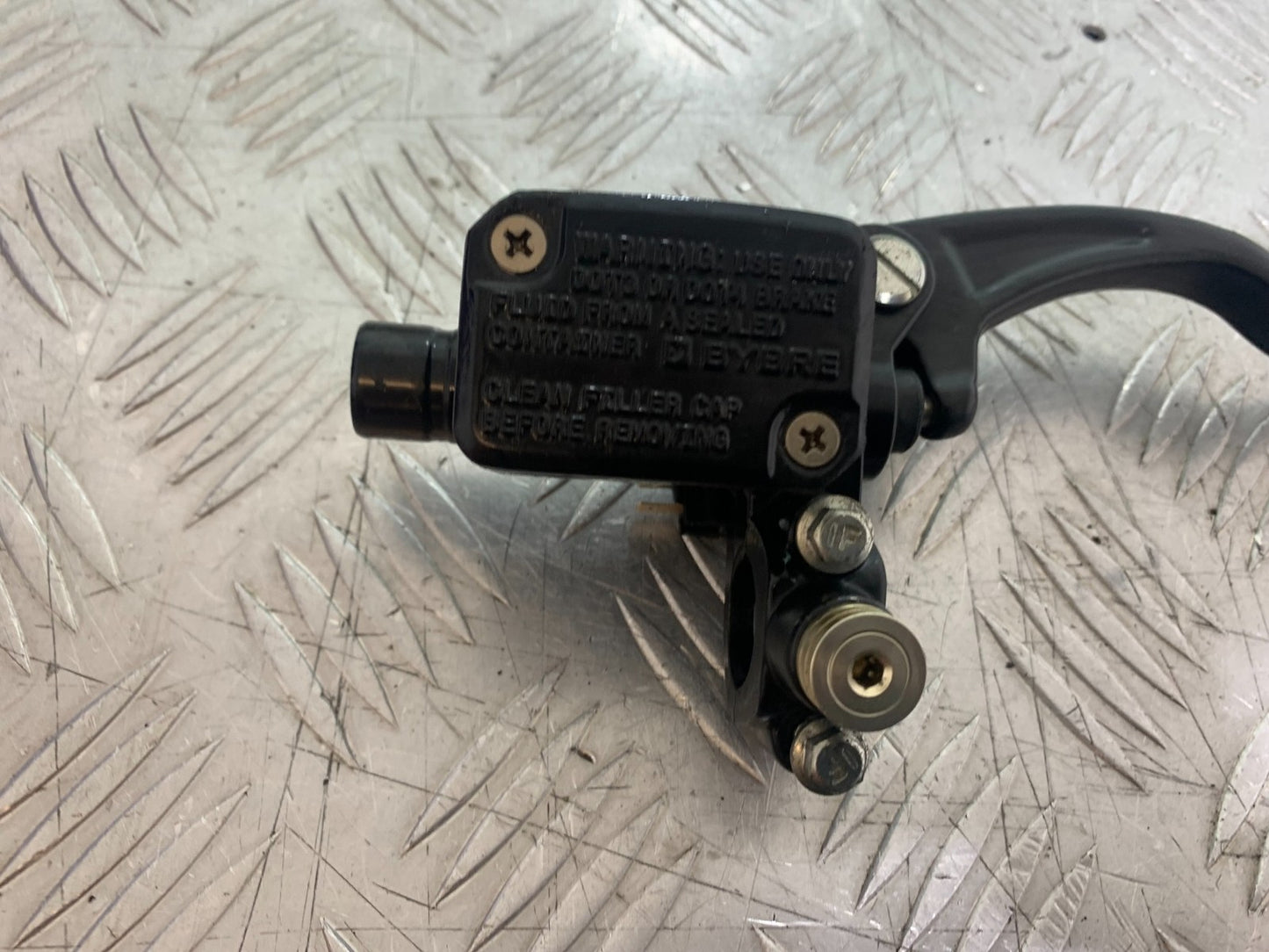 KTM DUKE 125 FRONT MASTER CYLINDER  YEAR 2017-2022 (CMB1222)