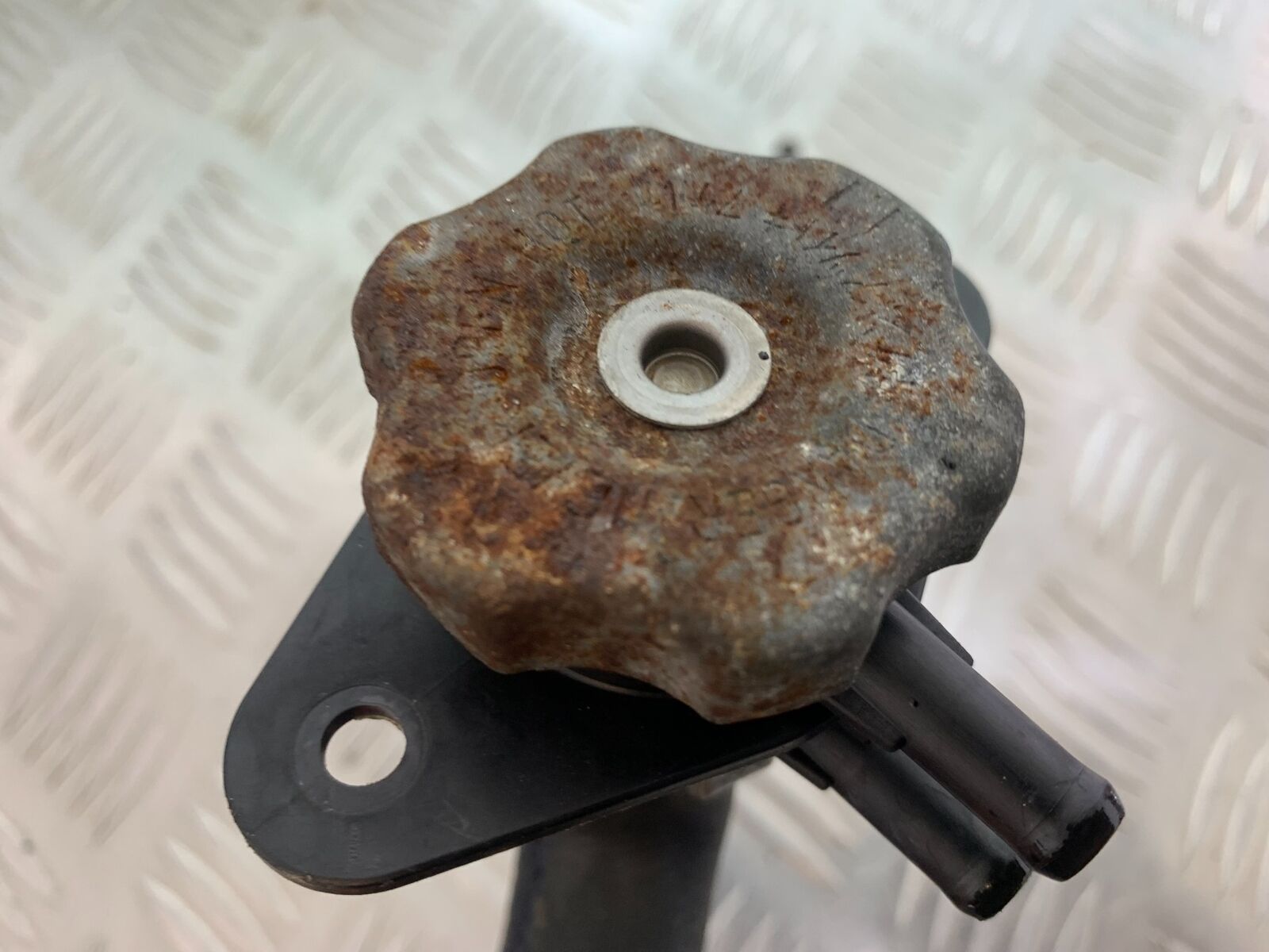 YAMAHA FJR1300 FJR 1300 RADIATOR CAP  YEAR 2001-05 (CMB1005)