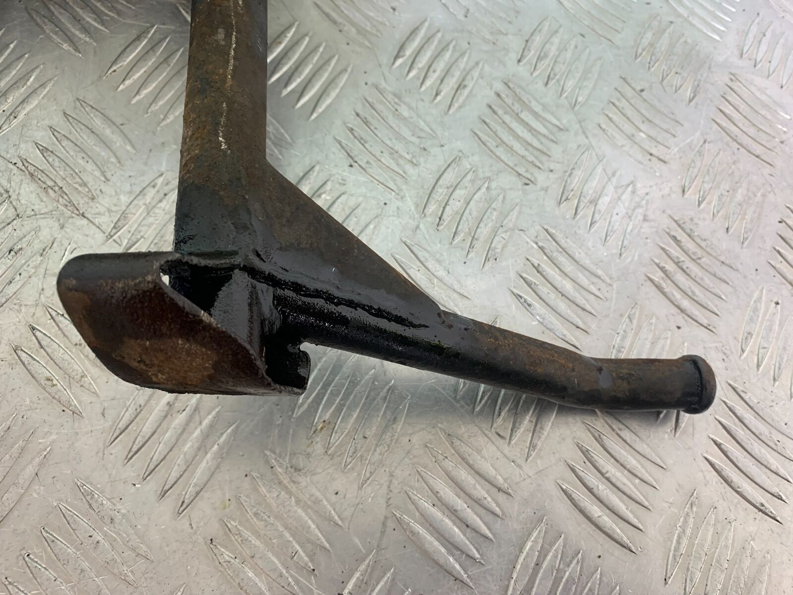 HONDA CX500 CX 500 CENTER STAND YEAR 1980 (CMB1131)