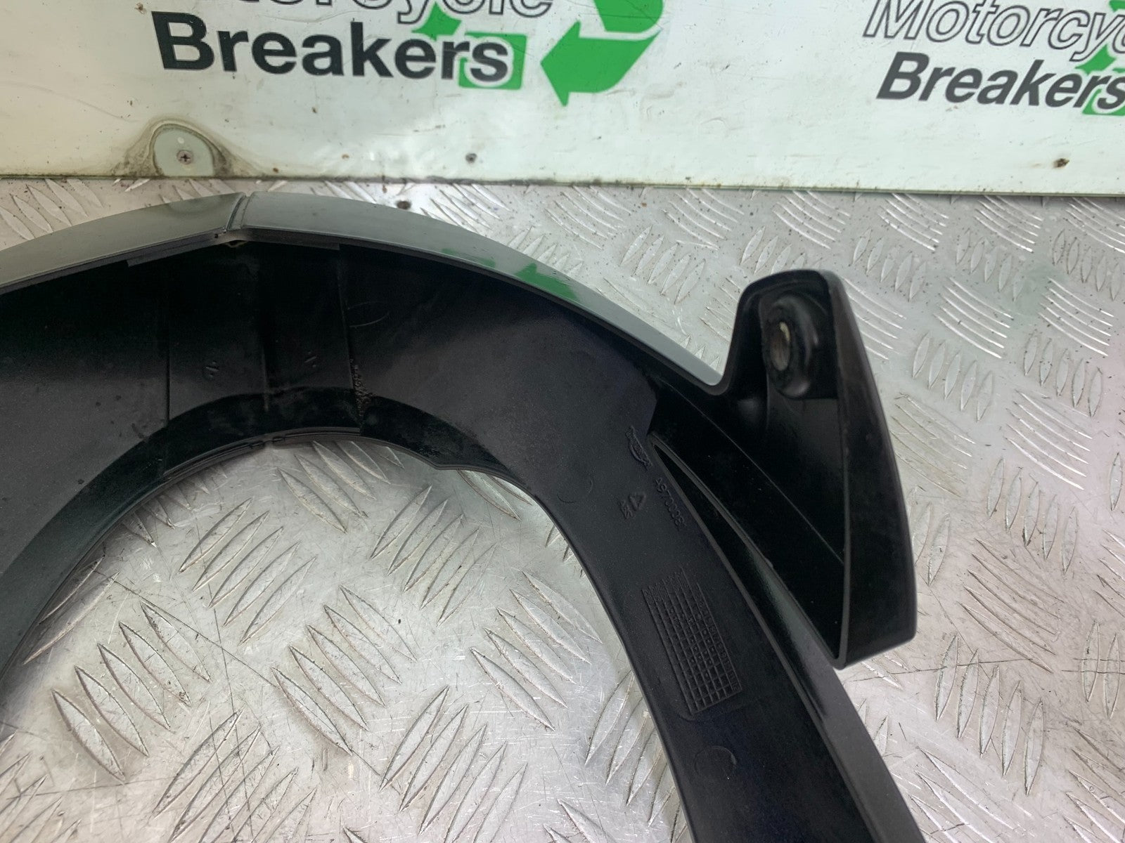 TRIUMPH SPEED TRIPLE R 1050 BELLYPAN  2009 (CMB1183)
