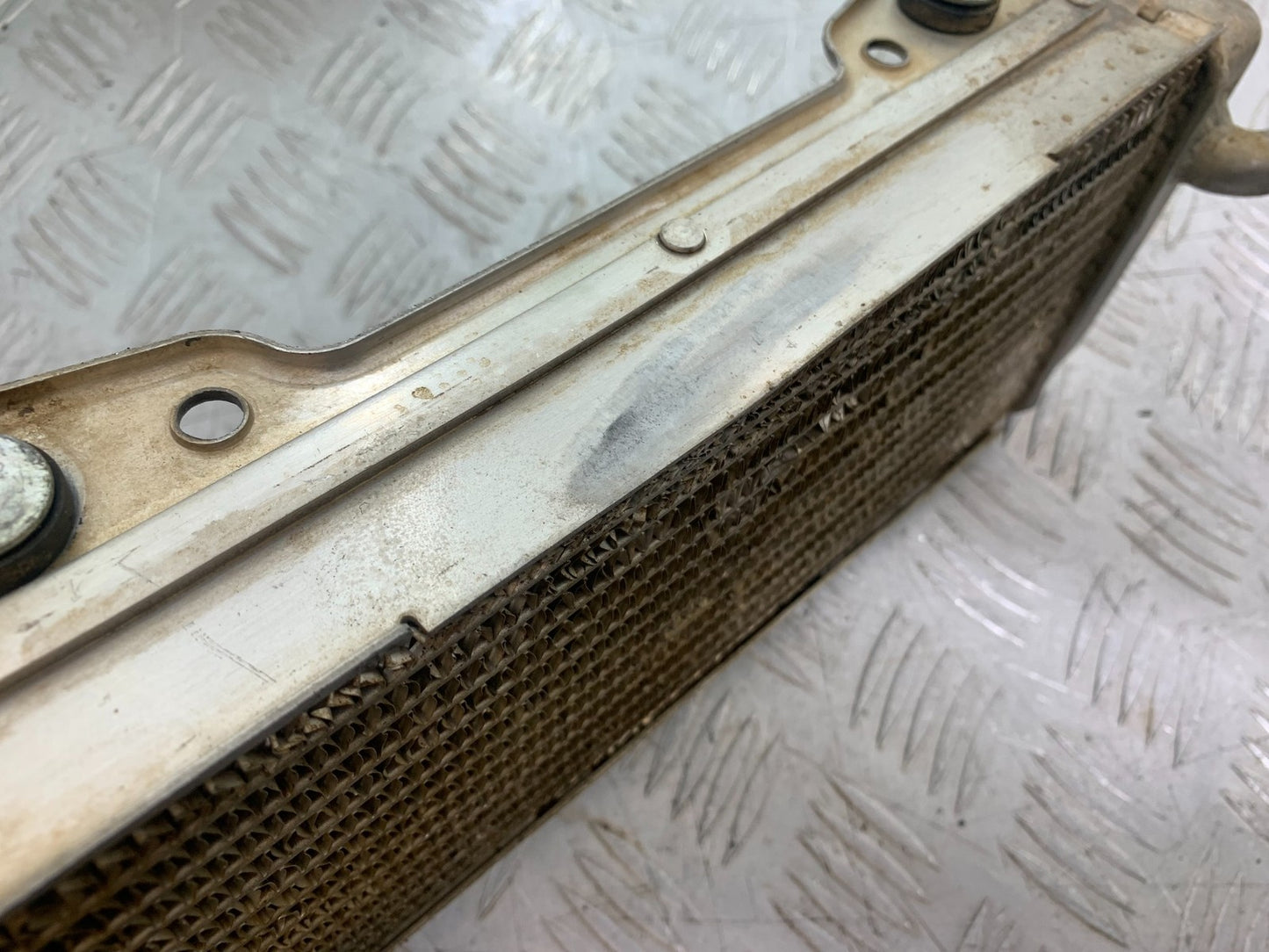 KAWASAKI KXF450 KXF 450 LEFT RADIATOR   YEAR 2013 CMB1217)