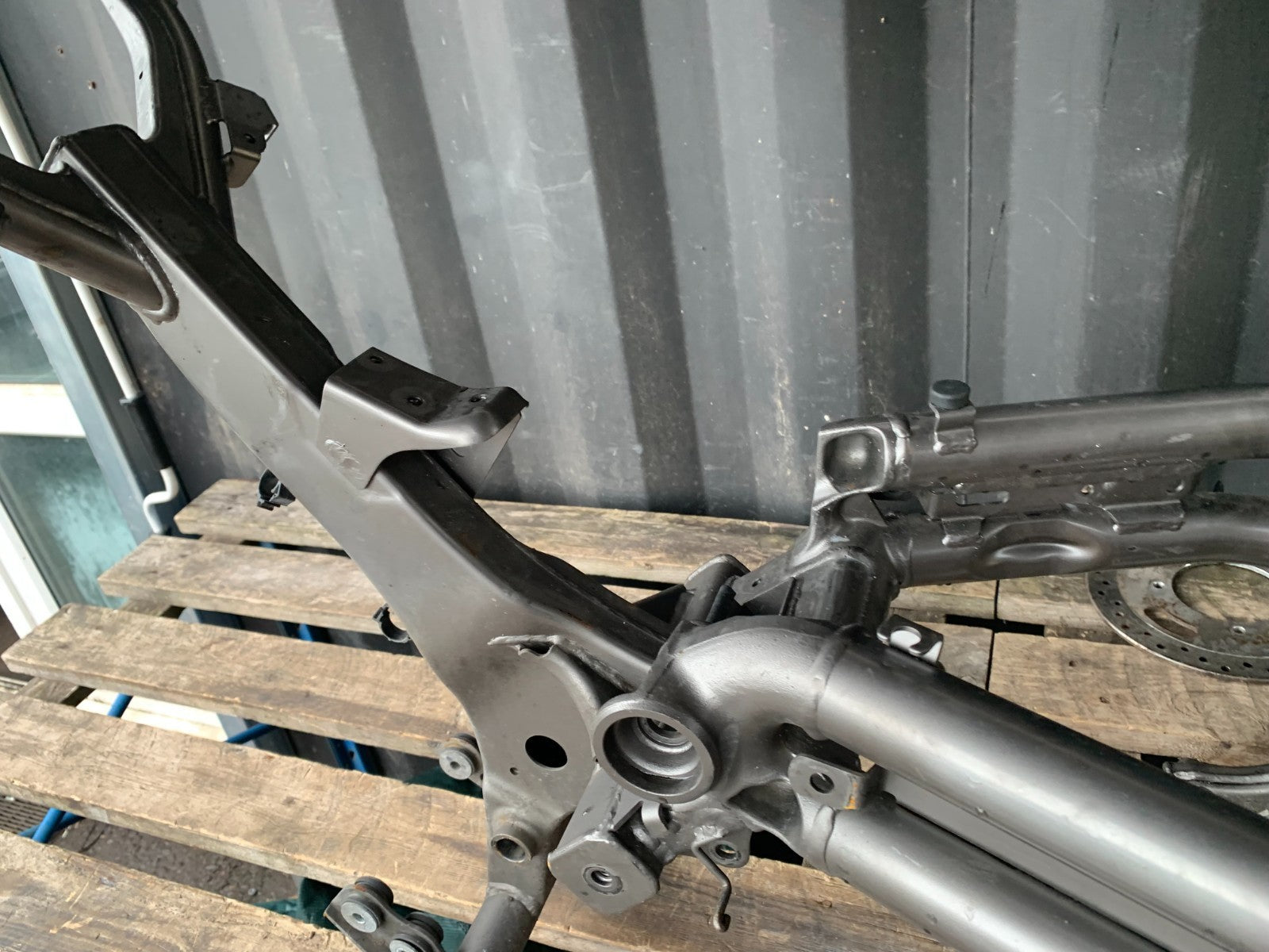 KAWASAKI ER6 N FRAME REG LOG BOOK ( CAT C) YEAR 2012-2017 (CMB1324)