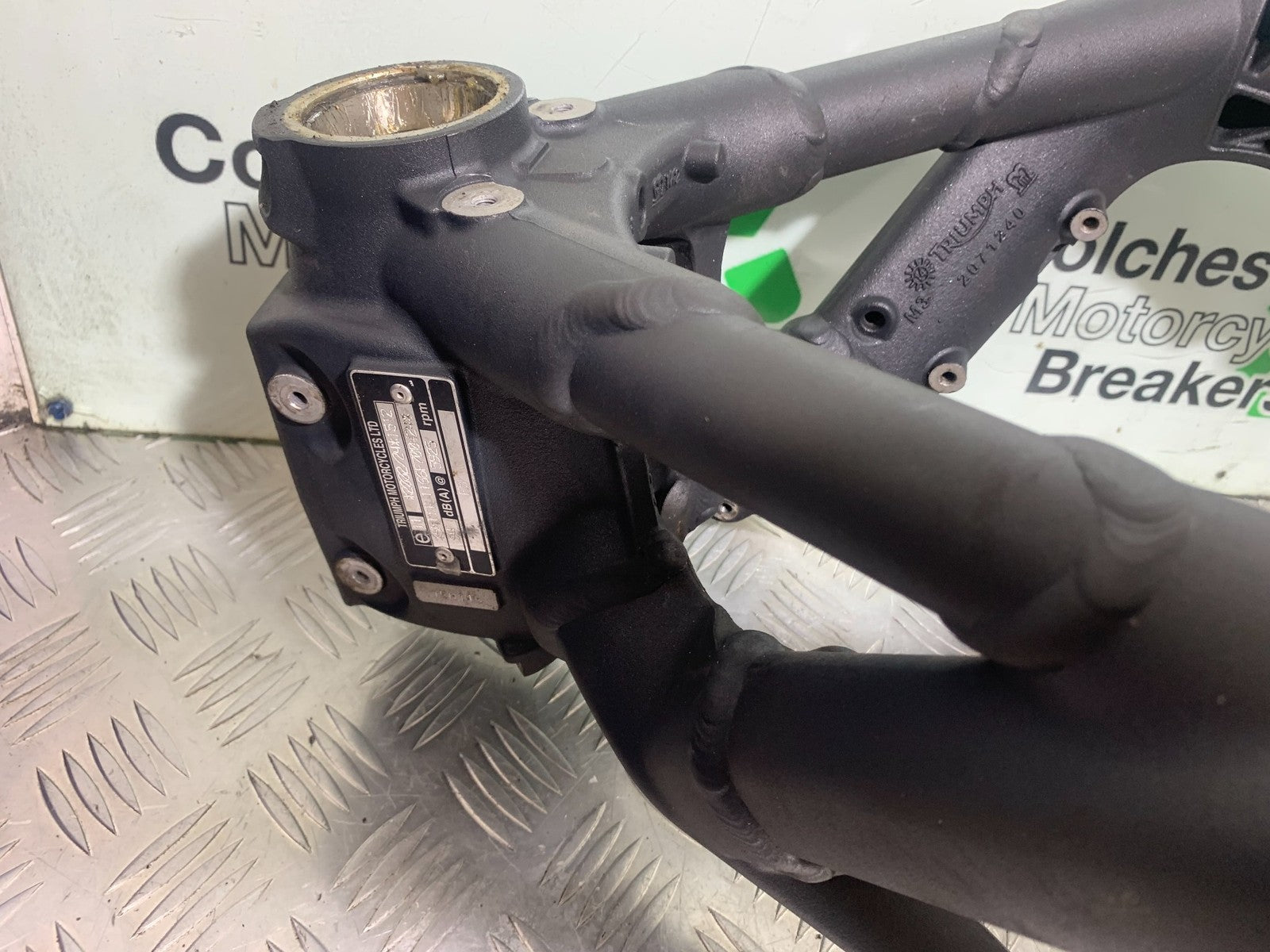 TRIUMPH 675 STREET TRIPLE FRAME REG LOG BOOK   2013-2016 (CMB1186)
