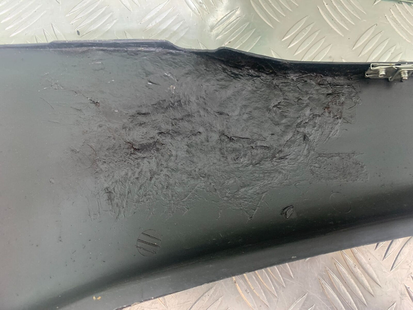 HONDA VFR400 VFR 400 NC21 LEFT SEAT PANEL  YEAR 1986-87 (CMB1043)