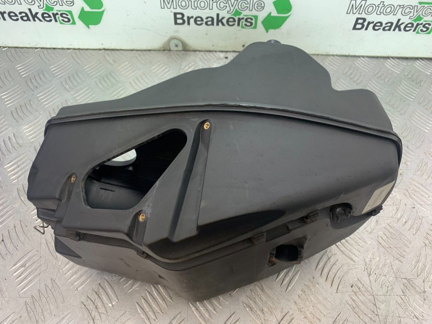 DUCATI 1198 S AIRBOX  YEAR 2009-2011 (CMB1219)