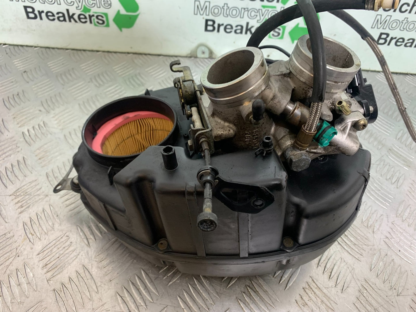 APRILIA RSV1000 RSV 1000 MILLE THROTTLE BODIES   1998- 2003 (CMB1184)