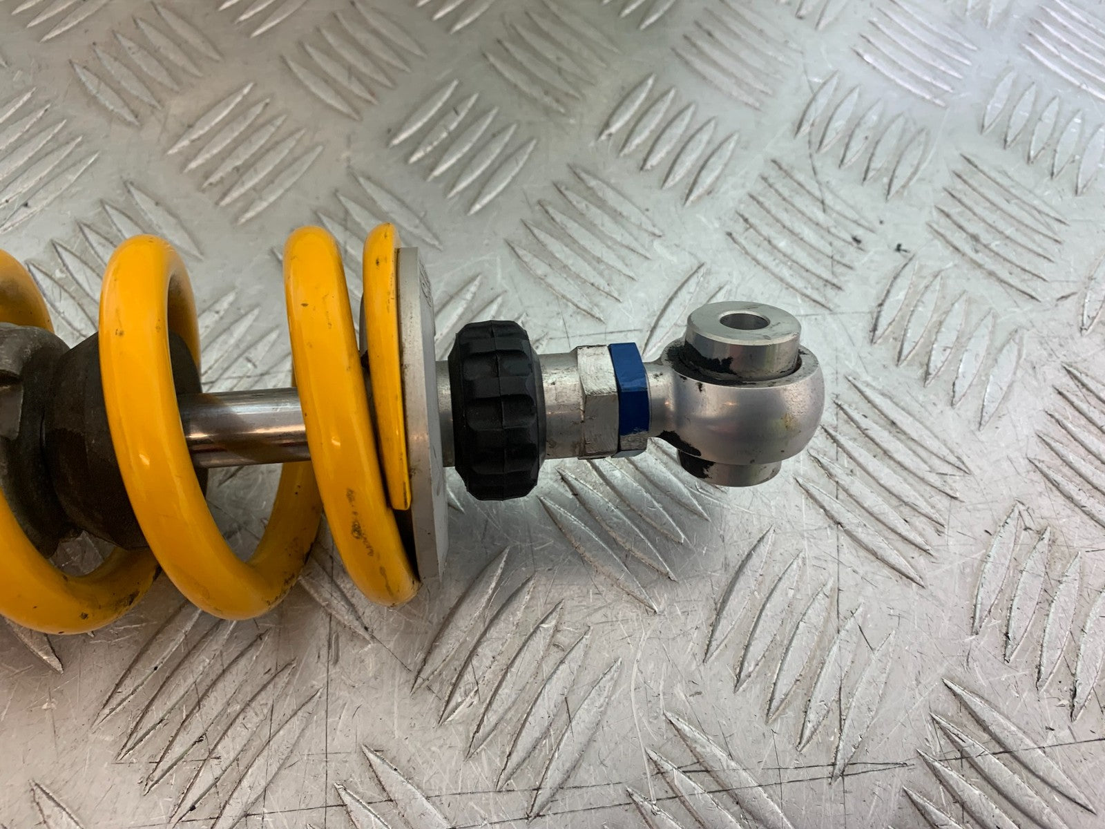 APRILIA RSV4 FACTORY OHLINS REAR SHOCK YEAR 2009-2012 (CMB1224)