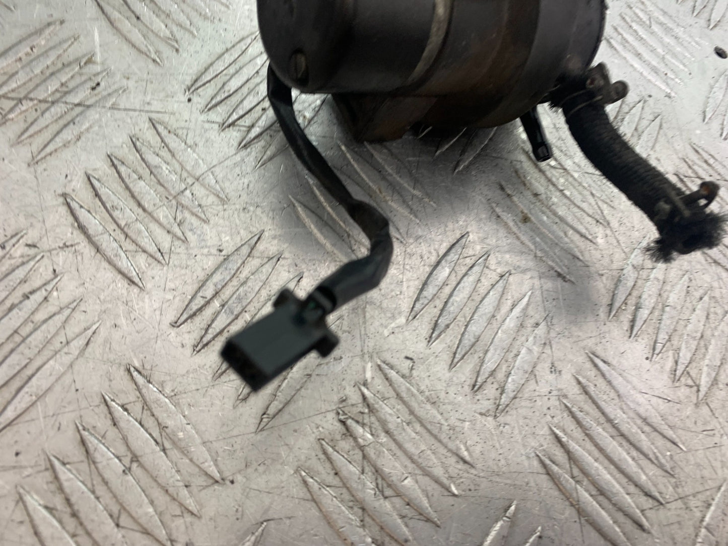 HONDA VT700 VT 700 SHADOW PETROL PUMP  YEAR 1984-85 (CMB1328)