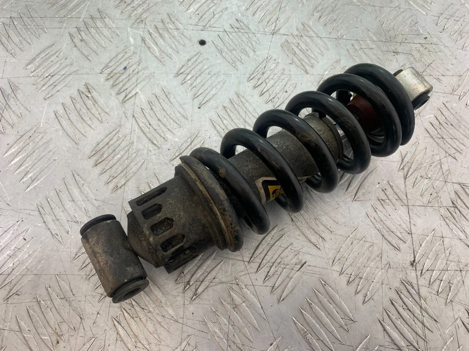 YAMAHA XJ6 XJ6-S REAR SHOCK  YEAR 2009-2015  (CMB1212)