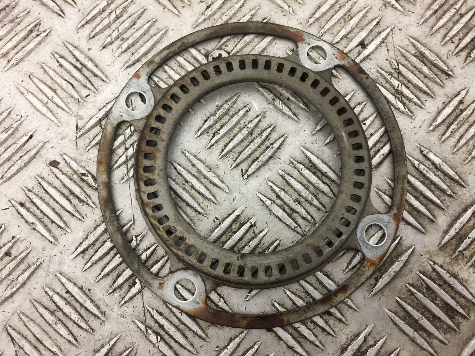 HONDA CB650 F CB 650 FA-E REAR ABS RING  YEAR 2014-2017 STOCK 609