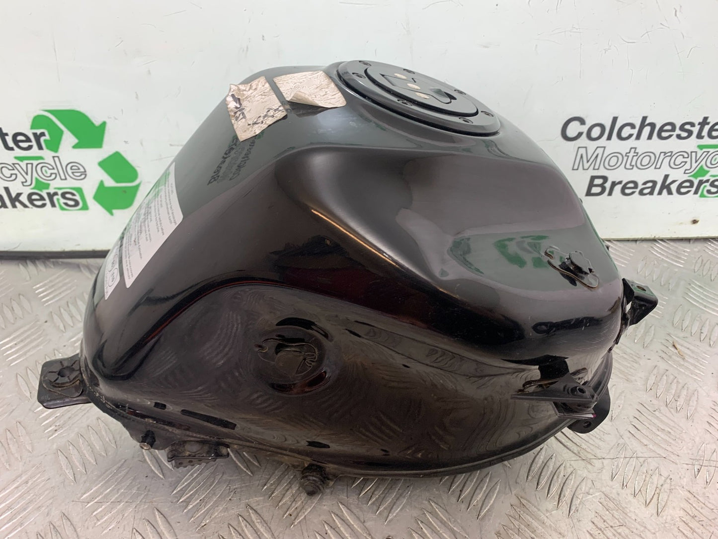 KTM 125 DUKE PETROL TANK   YEAR 2018-2023 (CMB1185)