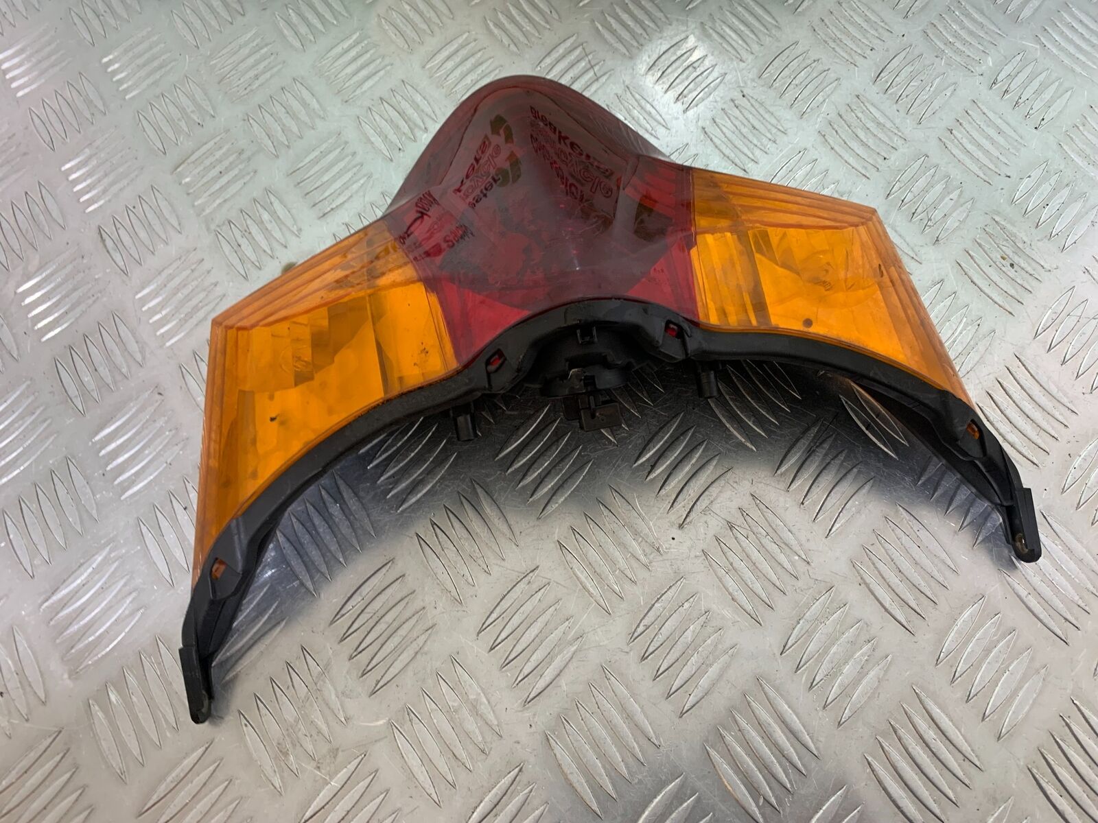 HONDA VFR800 VFR 800 V-TEC REAR LIGHT  YEAR 2002 -09 (CMB1012)