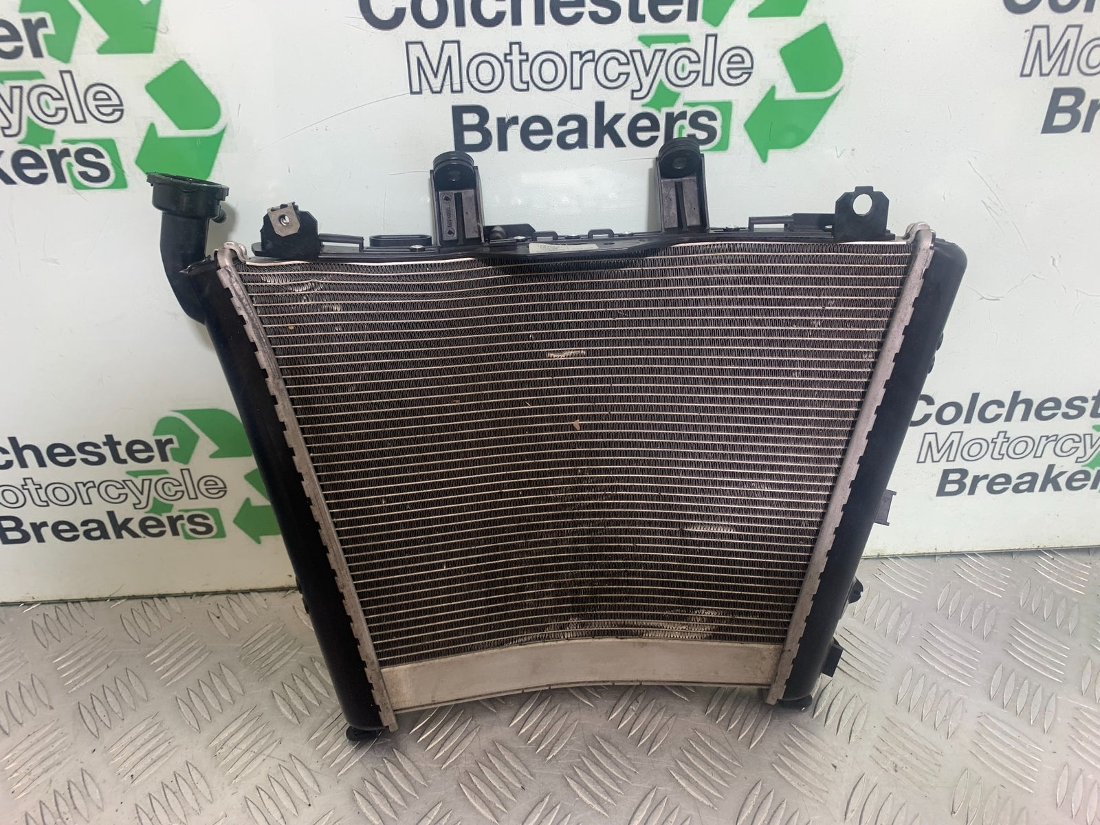 BMW M1000 R RADIATOR   YEAR 2023-2024 (CMB1140)