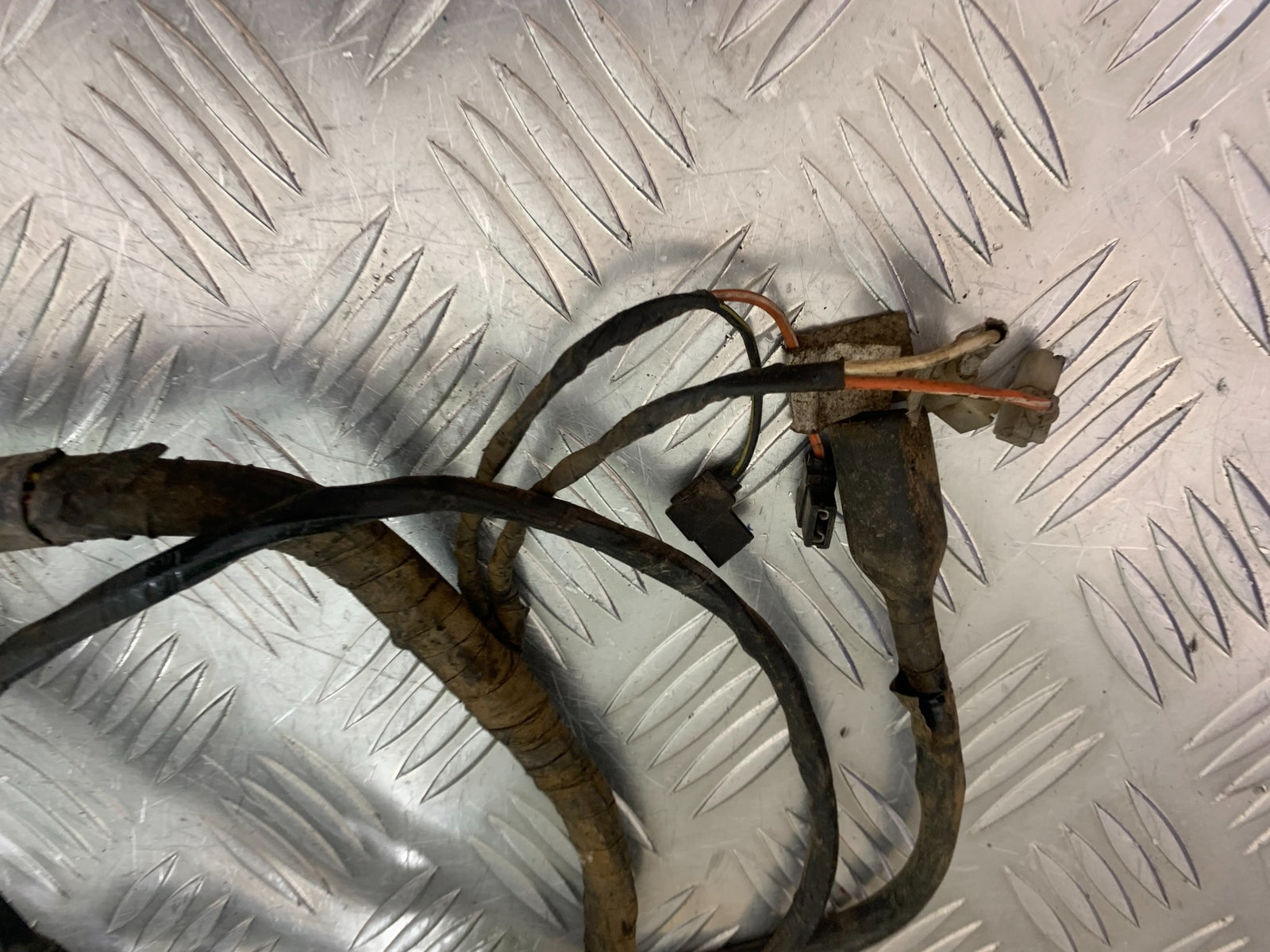 SUZUKI GSF1200  GSF 1200 BANDIT WIRING LOOM YEAR 1997-2000 (CMB1149)