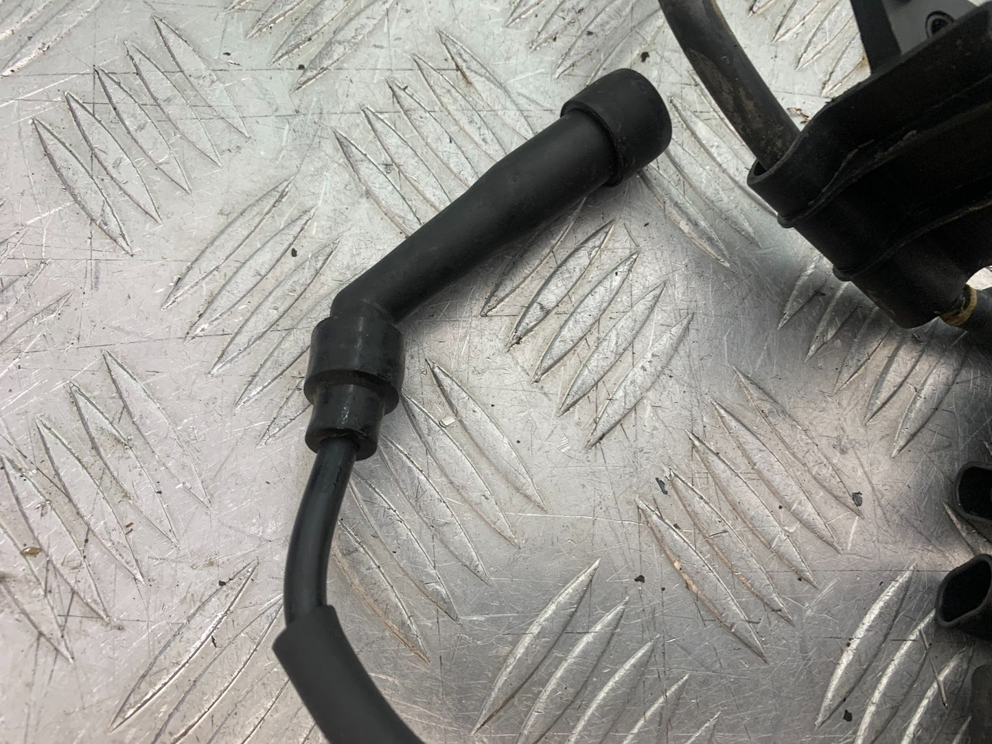 BSA 650 GOLD STAR COILS AND CAPS  YEAR 2022-2025 (CMB1262)