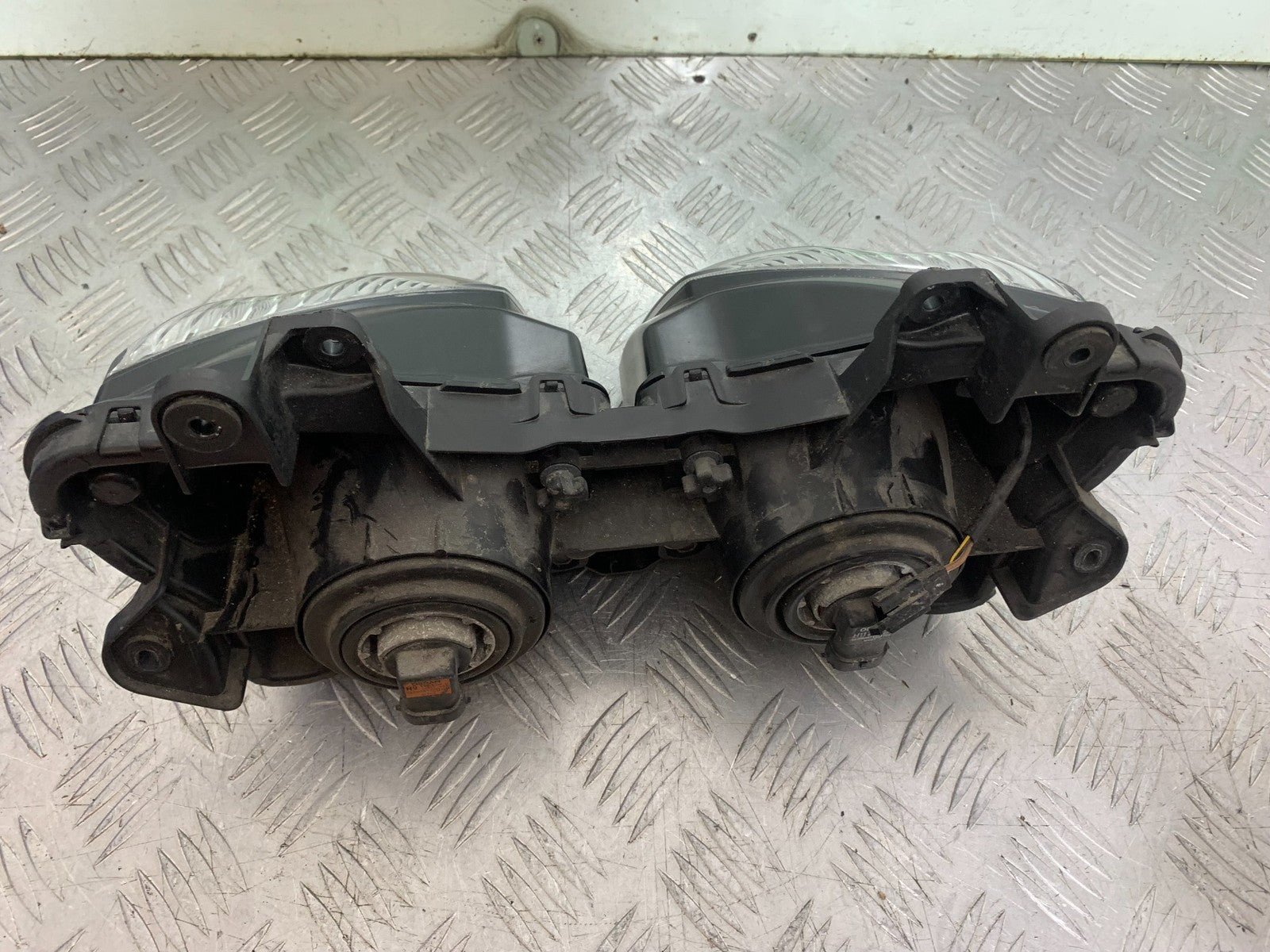 KAWASAKI ZX10R ZX10 R HEADLIGHT  2008-2010 (CMB1301)