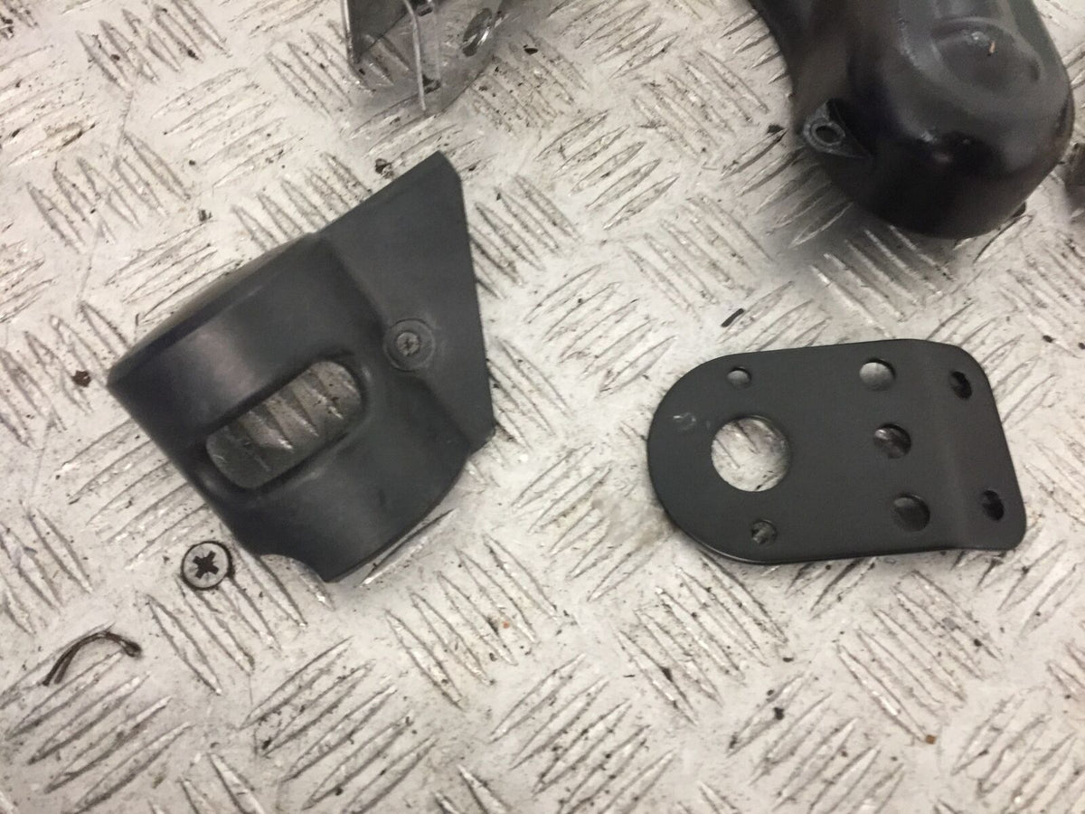 HYOSUNG GV650 AQUILA PRO SPORT EXHAUST BRACKETS AND INFILLS YEAR 2013(STOCK 846)
