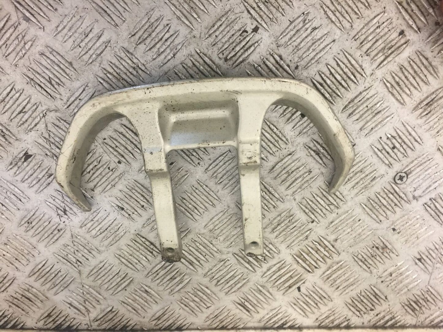 KAWASAKI ER5 GRAB RAIL 1998-2005 (STOCK 538)