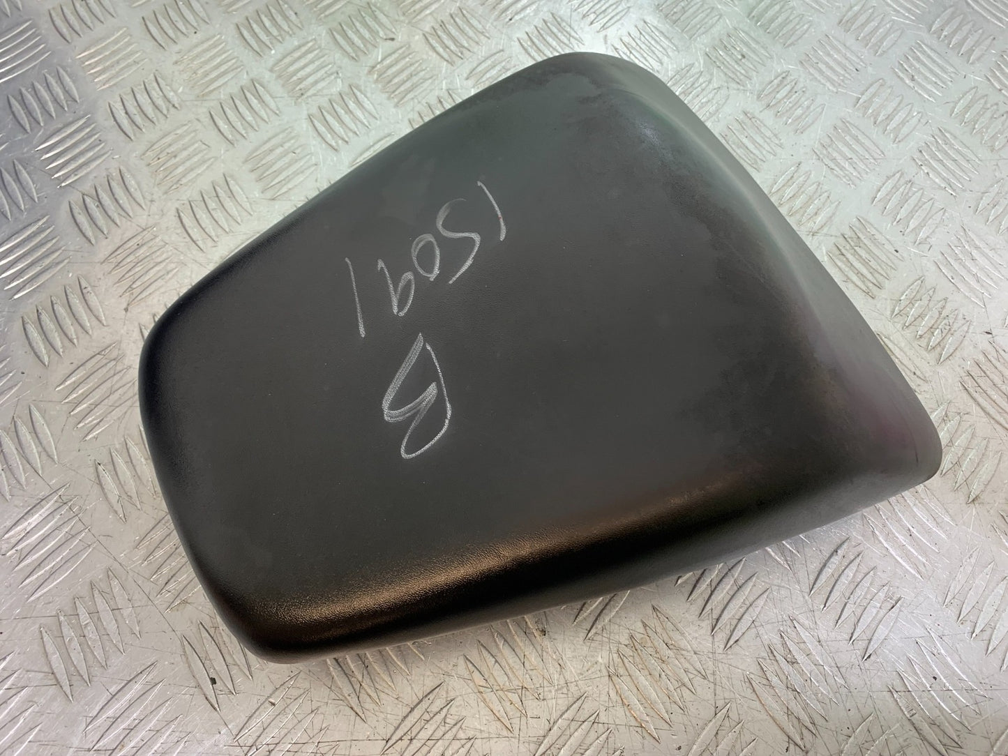 HONDA CBF500 CBF 500 REAR SEAT  YEAR 2004-2008  (CMB1294)