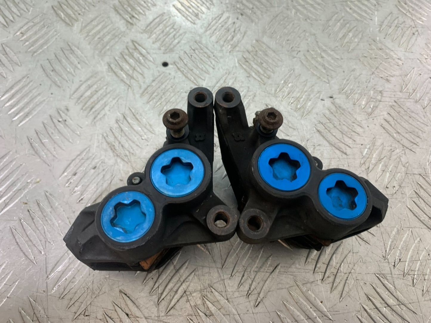 YAMAHA YZF R1 4XV FRONT BRAKE CALIPERS  YEAR 1998-99 (CMB1291)