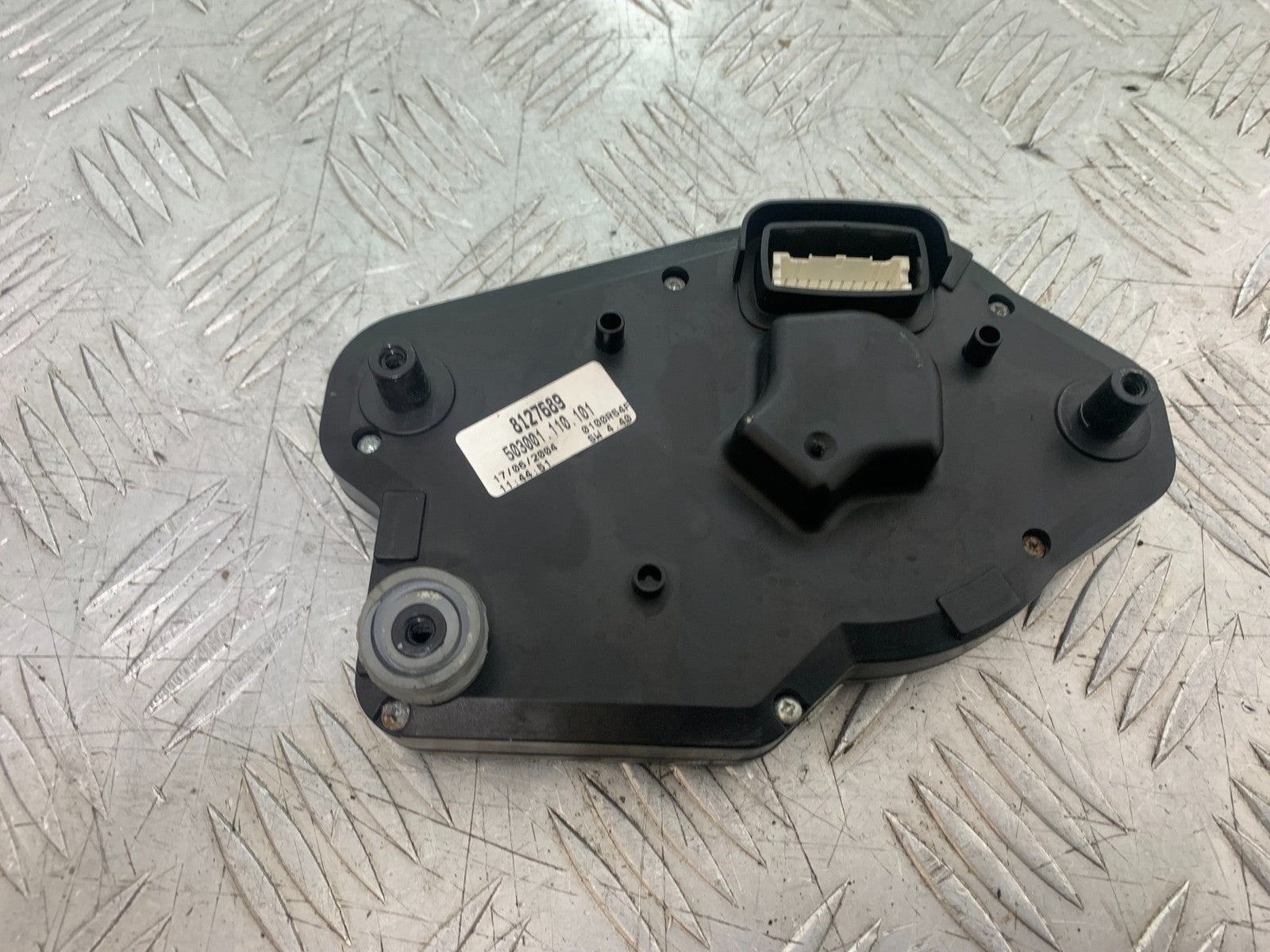APRILIA RSV1000 R FACTORY MILLE CLOCKS SPEEDO DASH   2004-09 (CMB1203)