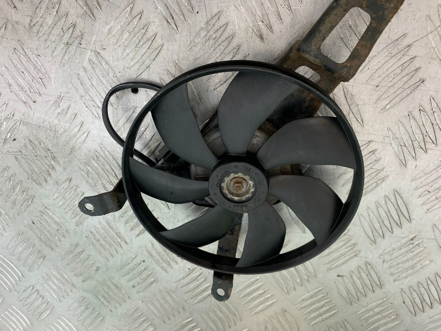 KAWASAKI GTR1400 GTR 1400 RADIATOR FAN  YEAR 2007-2009 (CMB1306)