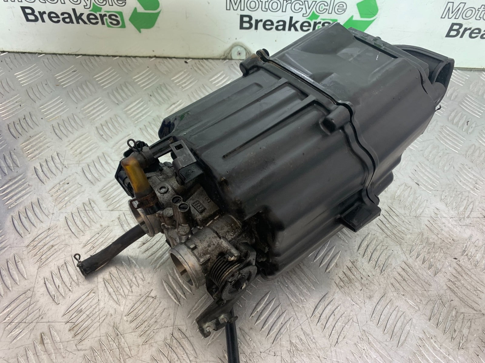 HONDA CB500 F CB500F THROTTLE BODIES   YEAR 2013-2015  (CMB1235)