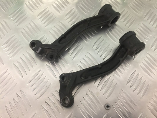 KAWASAKI ZX12R ZX12 R ENGINE BRACKETS   YEAR 2000 (STOCK 913)