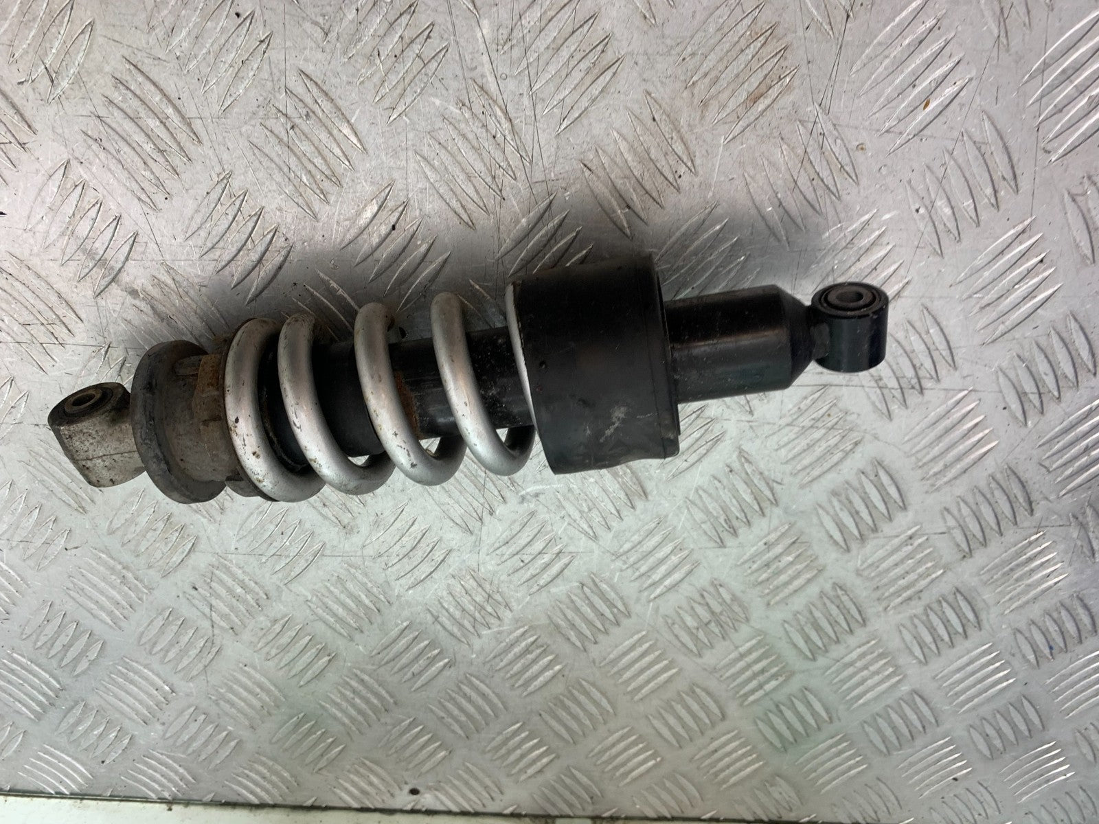 HONDA CB650F CB 650 FA-E REAR SHOCK YEAR 2014-2017 (CMB1226)