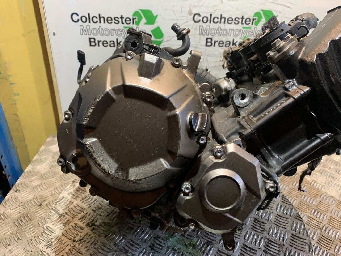 KAWASAKI Z800 Z 800 ENGINE YEAR 2013-2017 (STOCK 925)