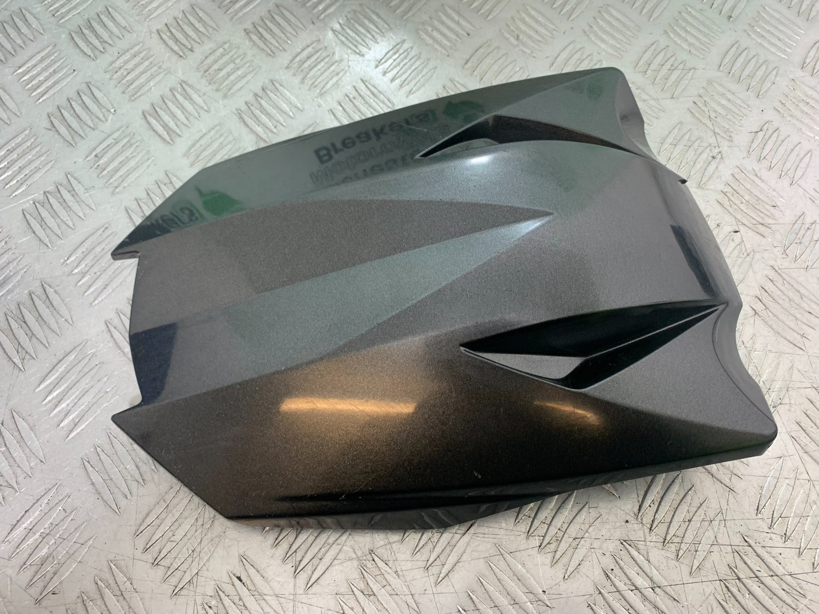 KAWASAKI Z1000 SX REAR SEAT COWL    YEAR 2014-16 (CMB1264)