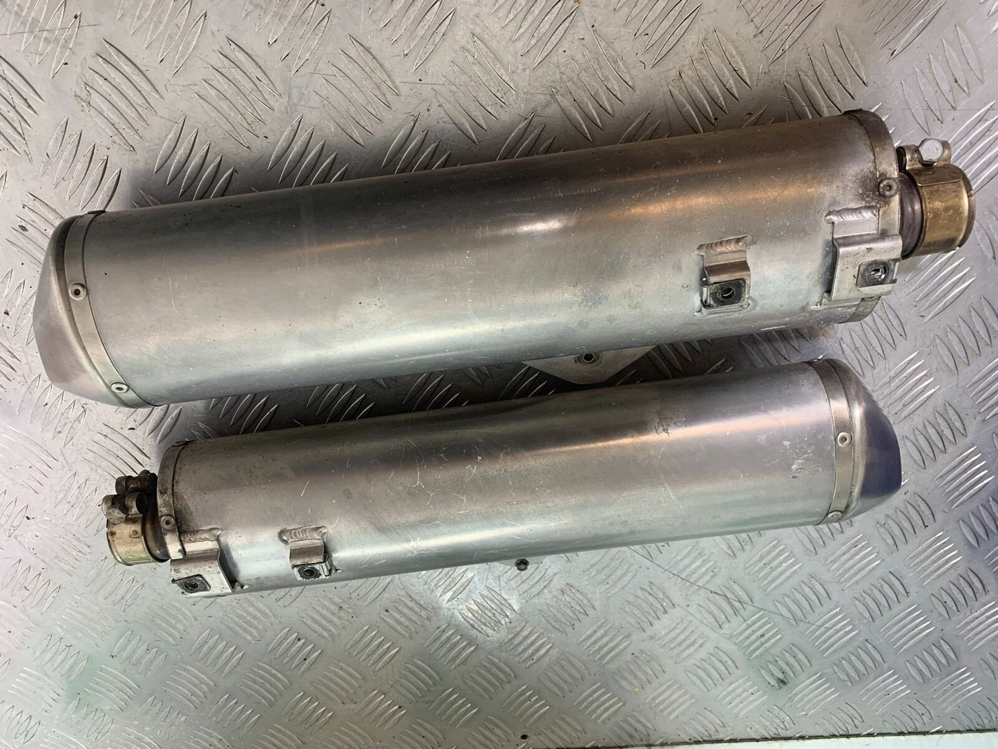 HUSQVARNA TE630 TE 630 SILENCERS  YEAR 2010-11 (CMB1120)