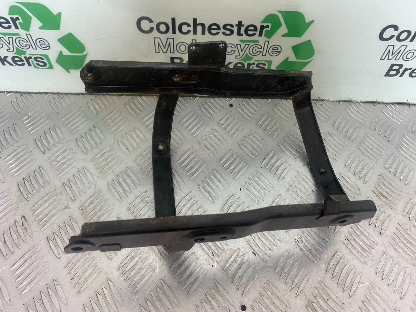 HONDA VTX1300 S-6 REAR MUDGUARD BRACKET  YEAR 2004-09 (CMB1159)