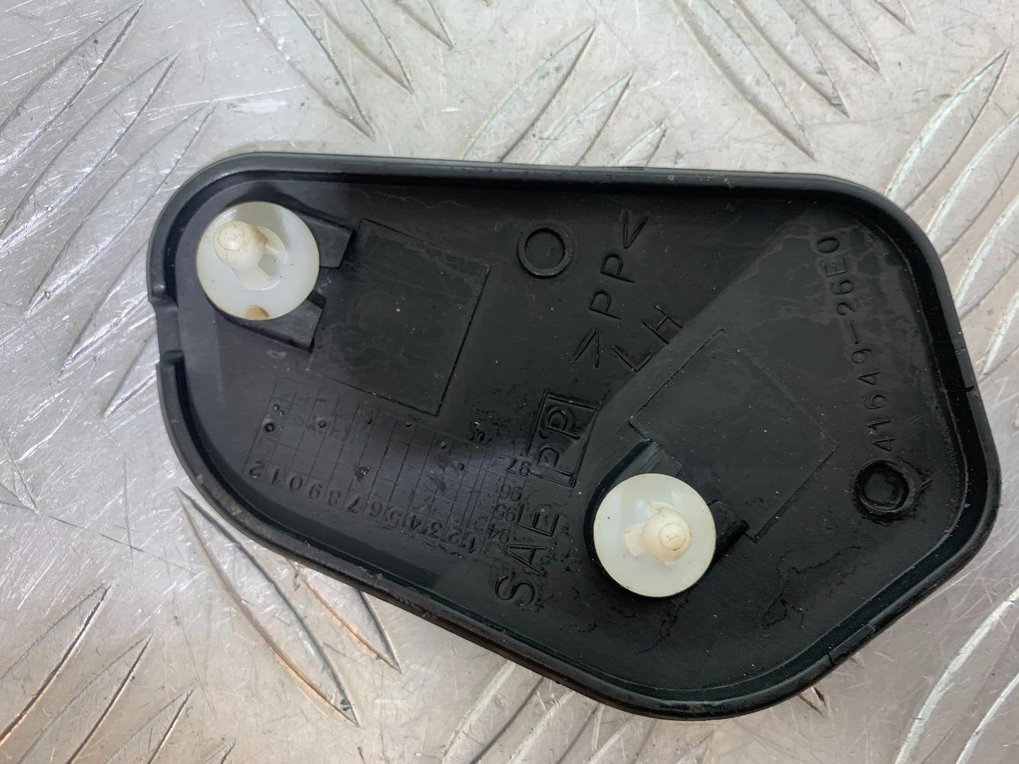 SUZUKI GSF1200  GSF 1200 BANDIT LEFT FRAME INFILL COVER YEAR 1997-2000 (CMB1149)