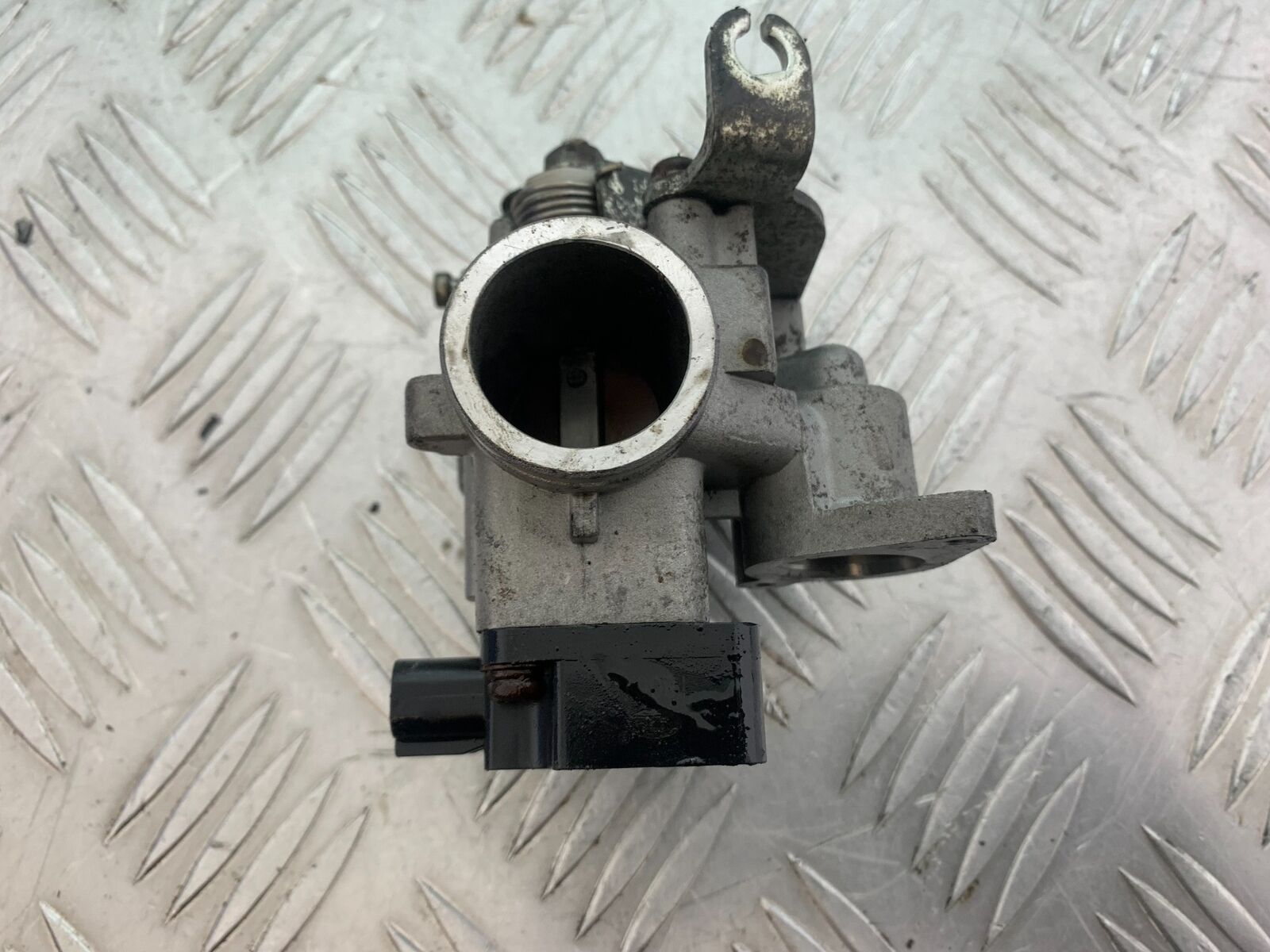 LEXMOTO MATADOR 125 JJ125T-17 THROTTLE BODY  (CMB1115)