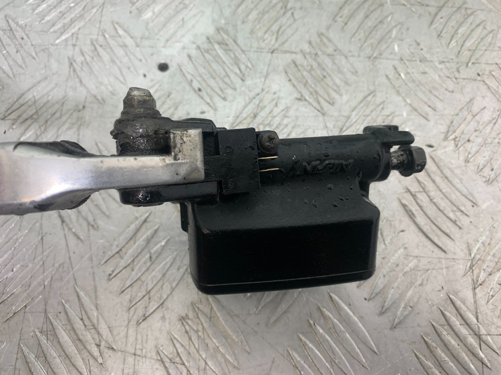 HONDA CBR1100 BLACKBIRD CLUTCH MASTER CYLINDER  YEAR 1999-2005 (CMB1232)