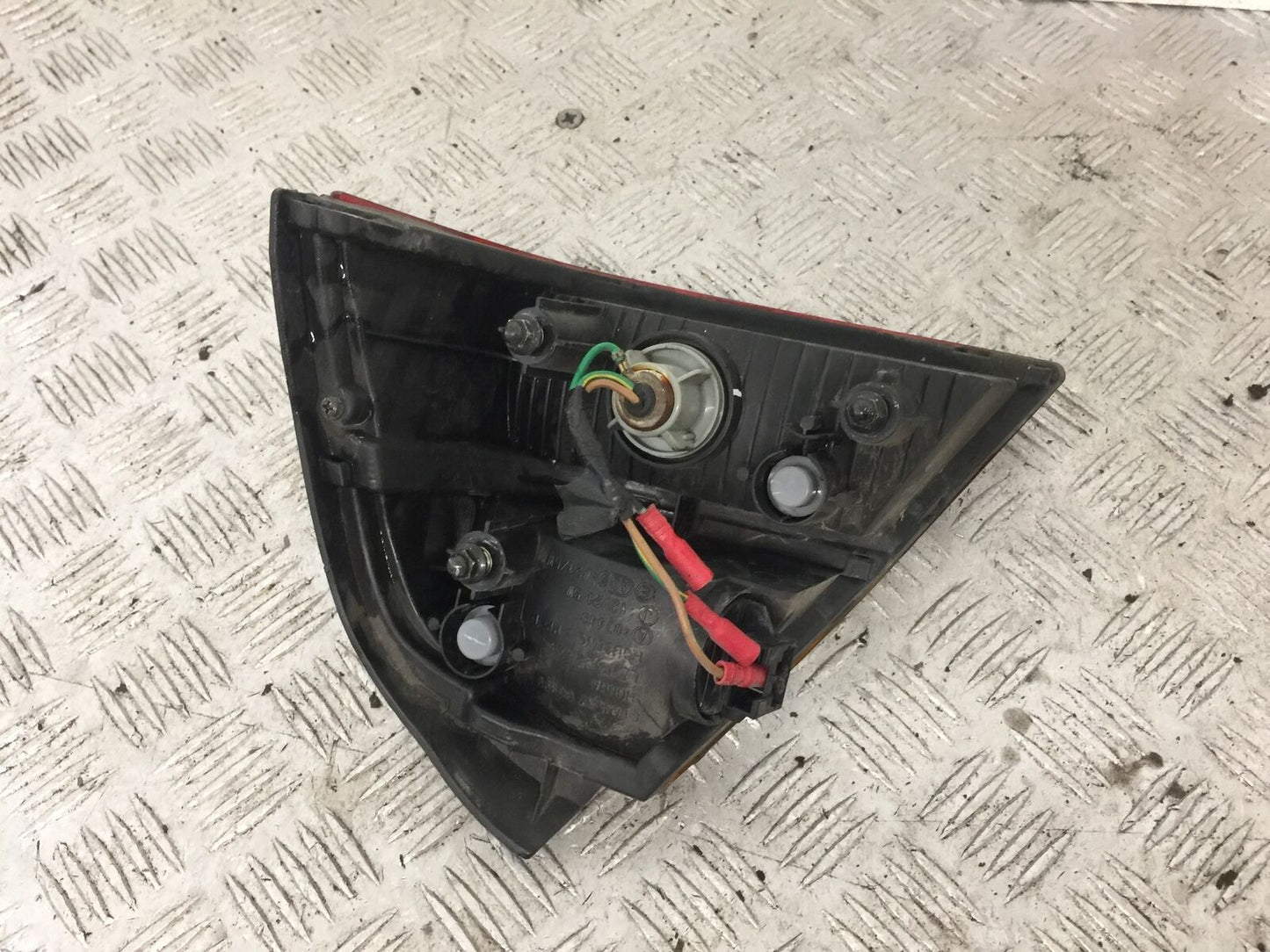 HONDA GL1800 GL 1800 LEFT PANNIER LIGHT  YEAR 2004-10 ABS (STOCK 890)