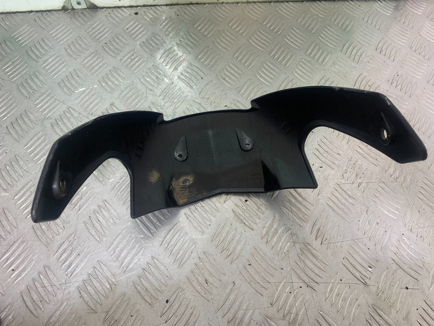 YAMAHA YBR125 YBR 125 TOP FAIRING   YEAR 2010-2017 (CMB1163)