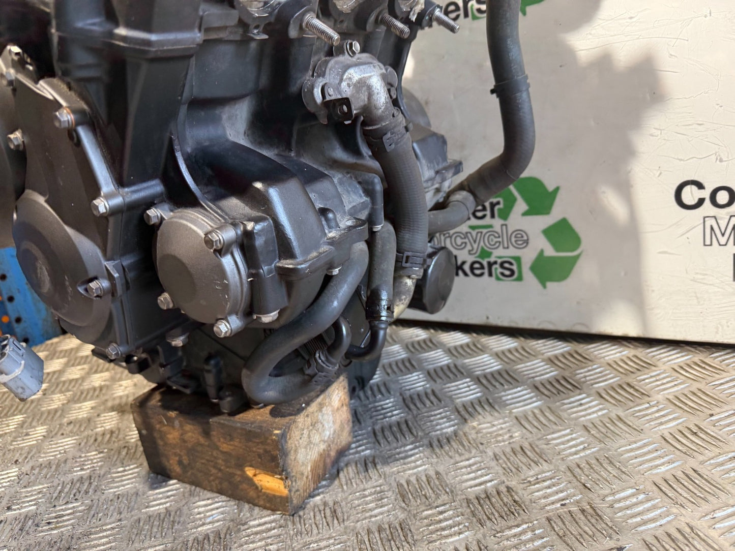 TRIUMPH TRIDENT 660 ENGINE YEAR 2021-2024 (CMB1295) - ONLY 2,700 MILES!