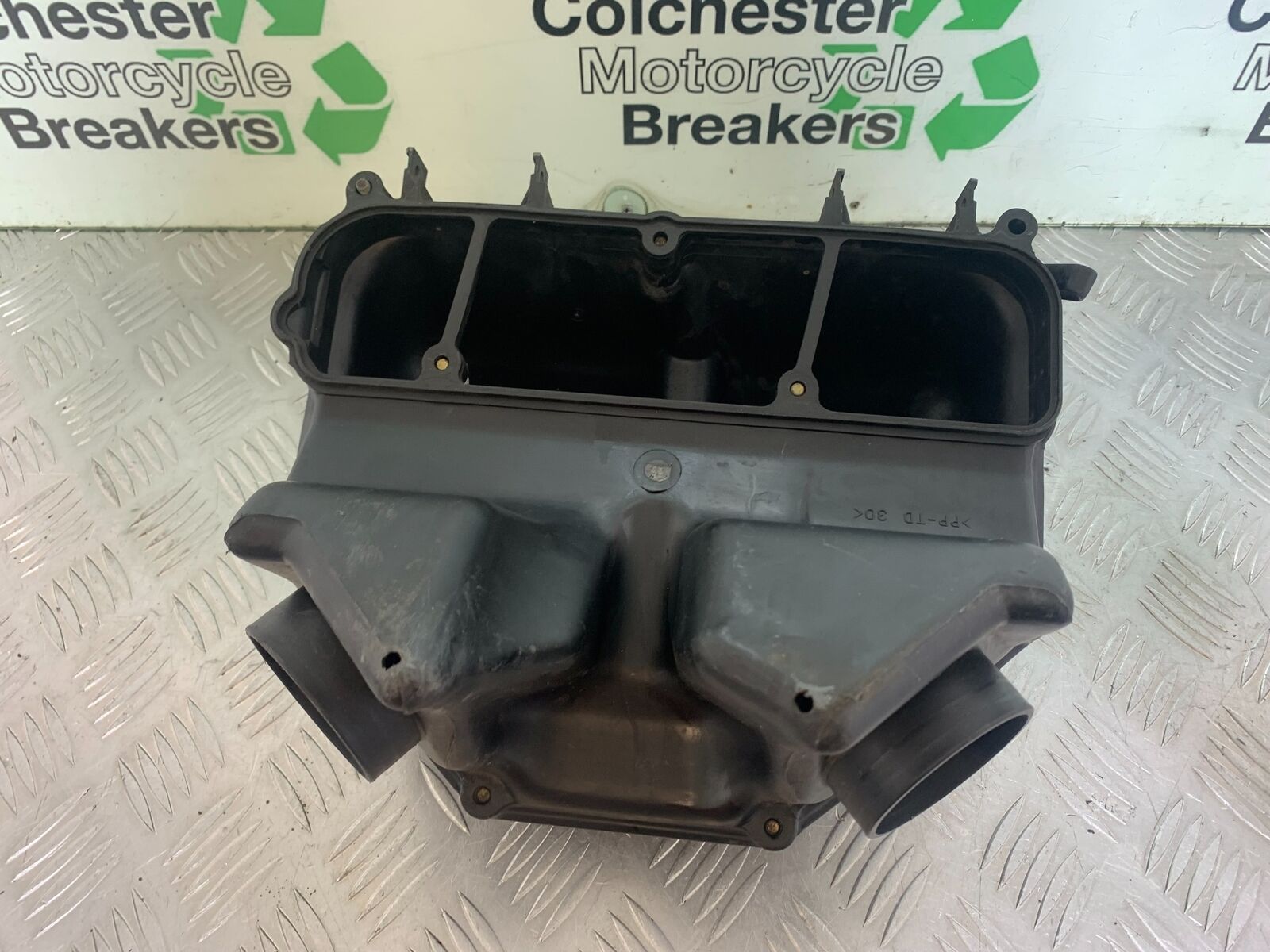 KAWASAKI ZX6R ZX6 J AIRBOX  YEAR 2000 (CMB1129)
