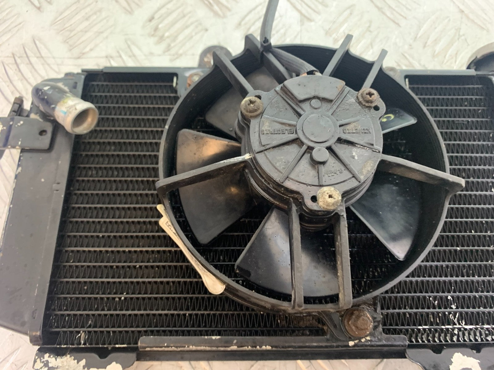 KTM DUKE 125 RADIATOR AND FAN  YEAR 2017-2022 (CMB1222)