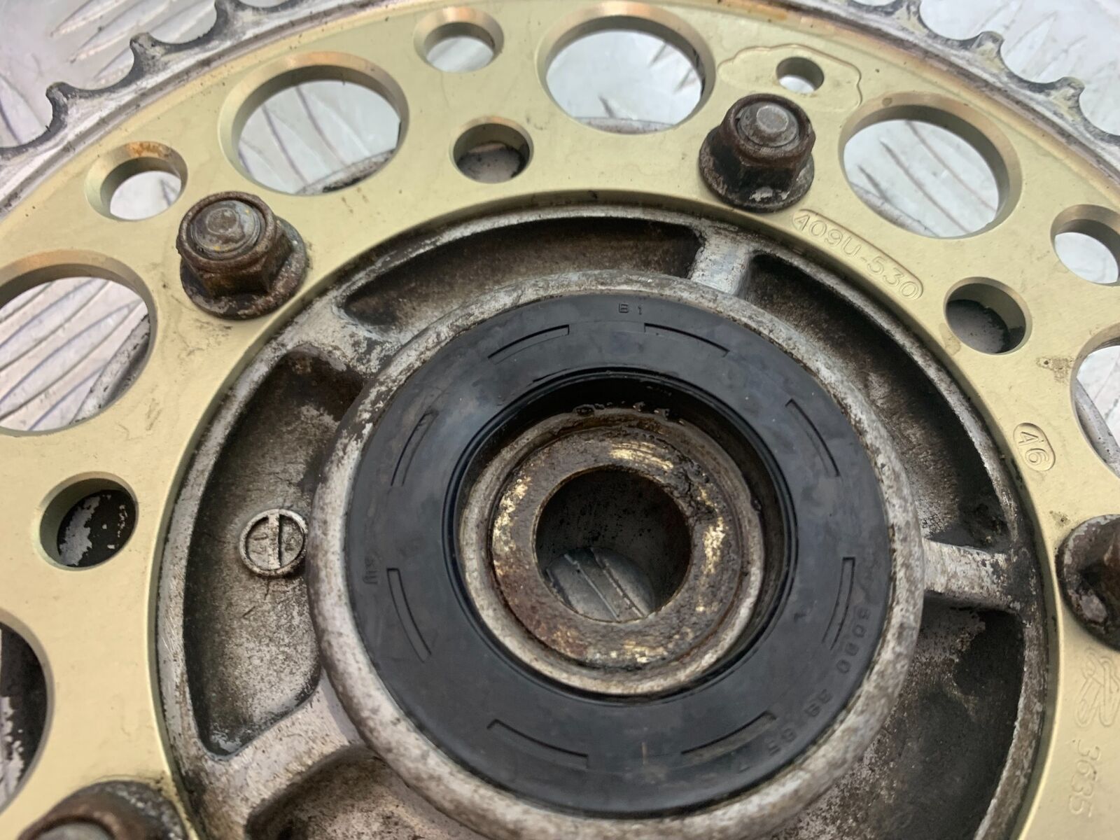 SUZUKI DL 650 V-STROM SPROCKET CARRIER  YEAR 2020 (CMB1117)