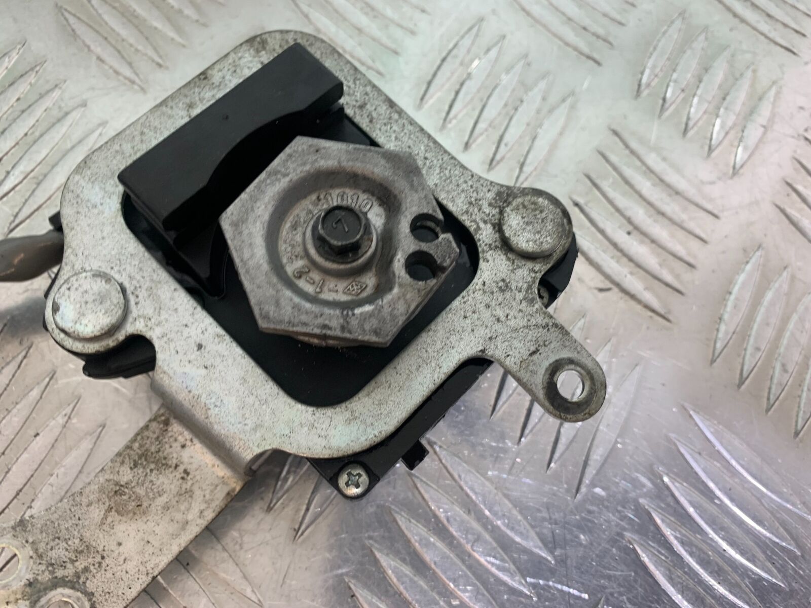 KAWASAKI ZX6R ZX6 R SERVO MOTOR   YEAR 2007 2008 (CMB1002)