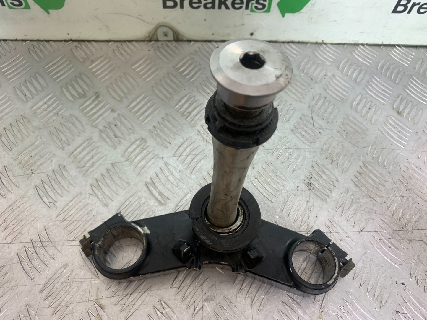 KAWASAKI ZX9R ZX9 C BOTTOM YOKE YEAR 1998-99 (CMB1213)