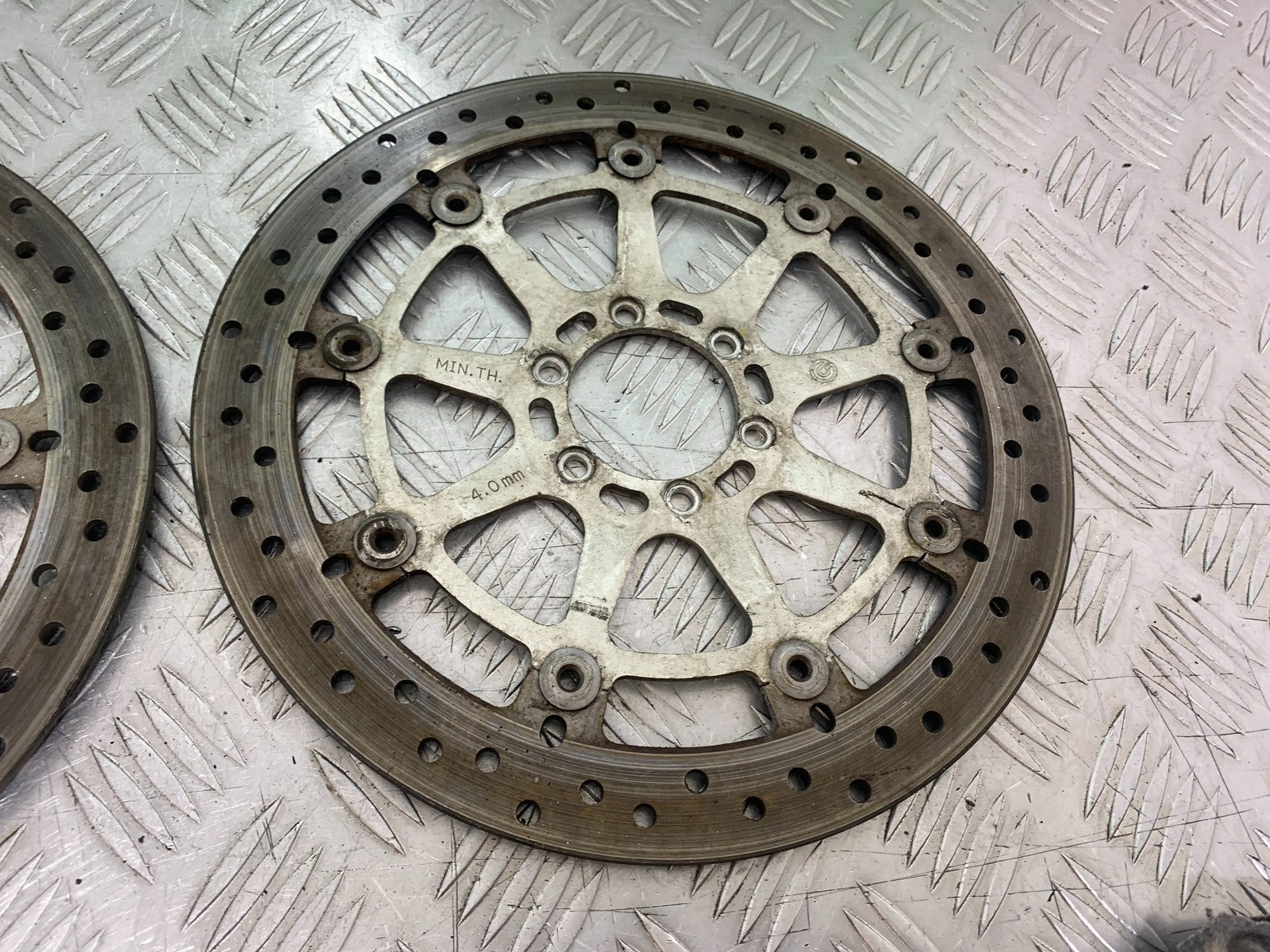KTM 990 SUPER DUKE FRONT BRAKE DISCS YEAR 2007-2011  (CMB1207)