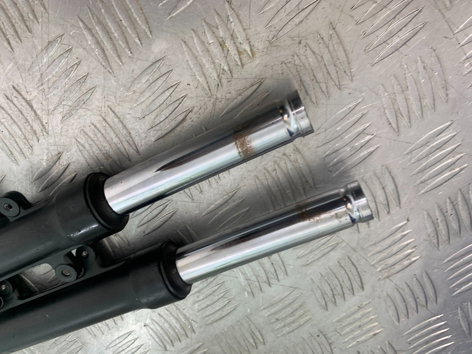 YAMAHA XMAX 125 XMAX-125 FORKS  YEAR 2015-2020  (CMB1266)