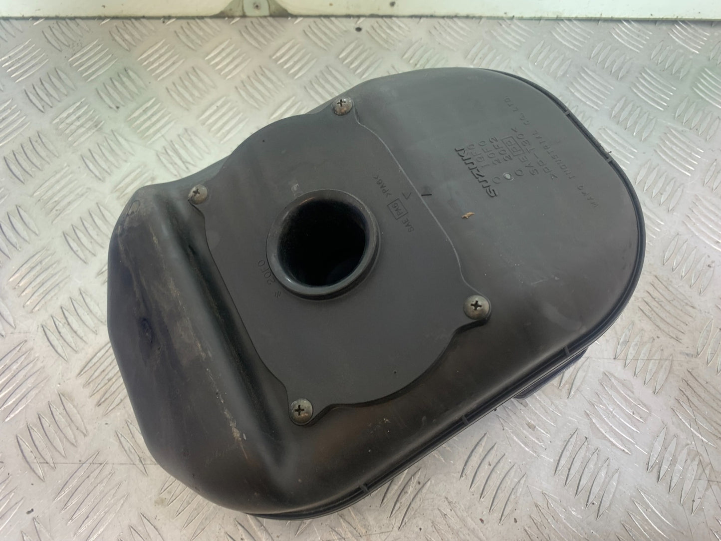 SUZUKI SV650 SV 650 mk1 AIRBOX YEAR 1999-2002 (CMB1160)