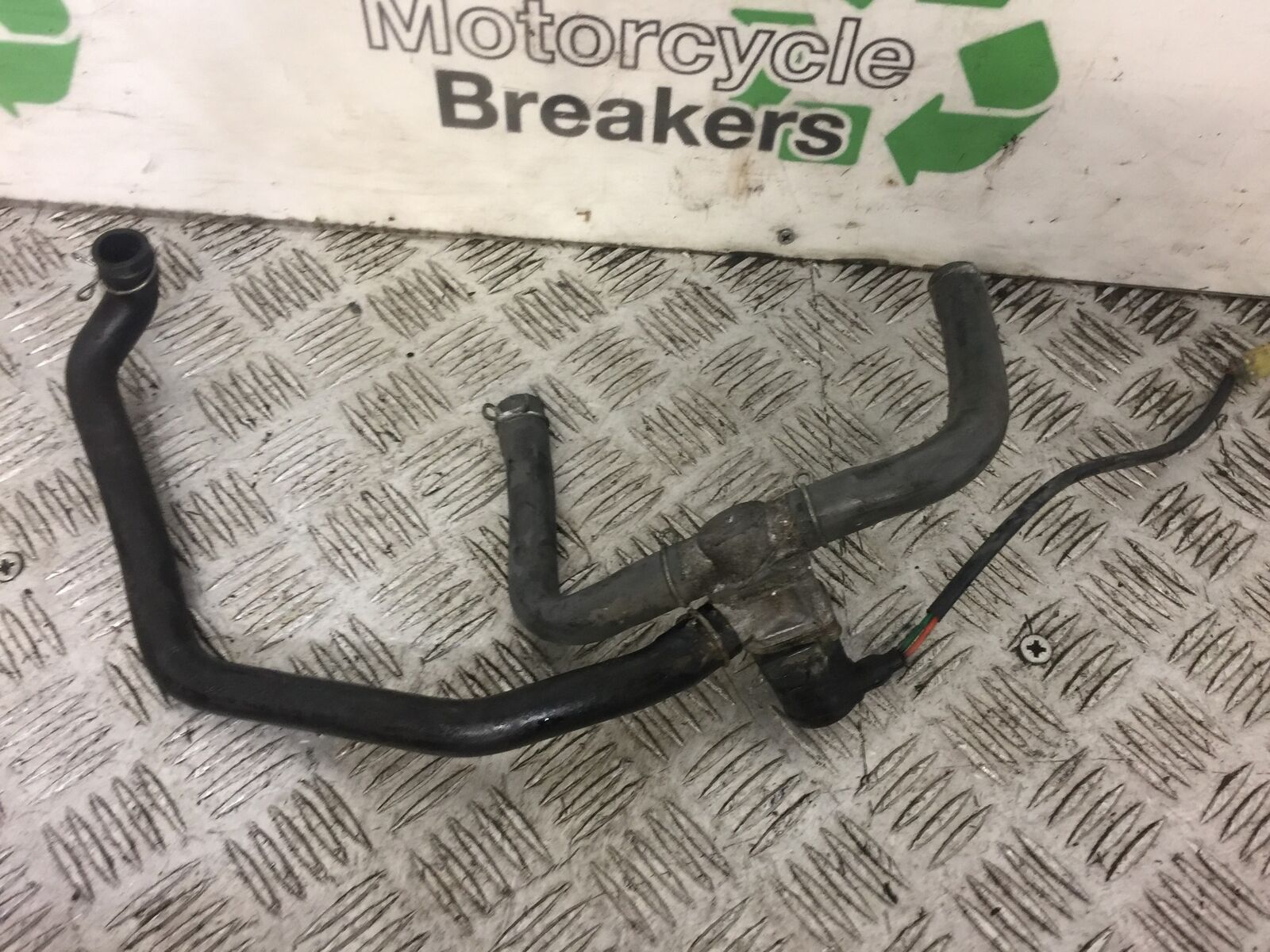 HONDA CBR1100 BLACKBIRD AIR VALVE  YEAR 2001 (STOCK 390)
