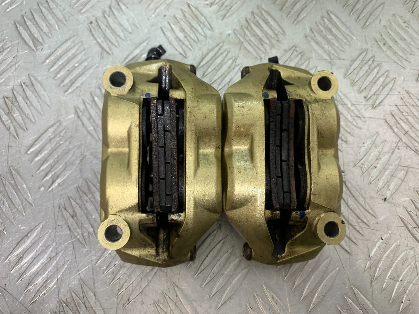 APRILIA TUONO 1000 V4 FRONT BRAKE CALIPERS  YEAR 2013-2014  (CMB1239)